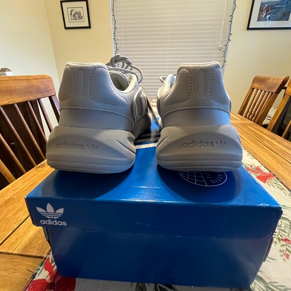 Adidas Ozelia Silver Sneakers - Picture 4 of 6